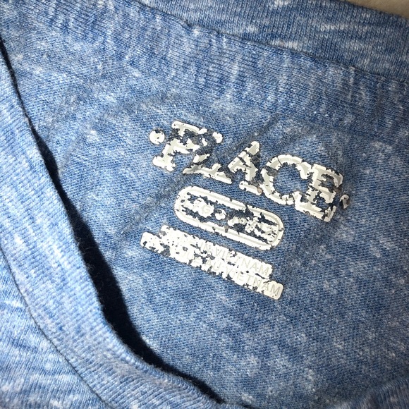 T-shirt - Picture 3 of 3